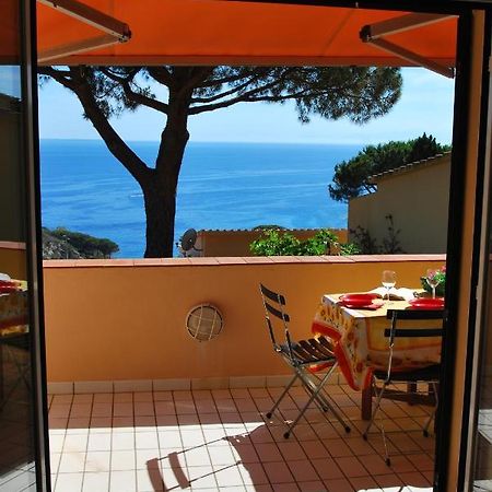 Grotta Azzurra Apartment - Cavoli - Terrazza Vista Mare, Clima E Parcheggio San Piero in Campo  외부 사진