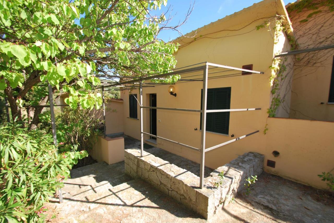 Grotta Azzurra Apartment - Cavoli - Terrazza Vista Mare, Clima E Parcheggio San Piero in Campo  외부 사진