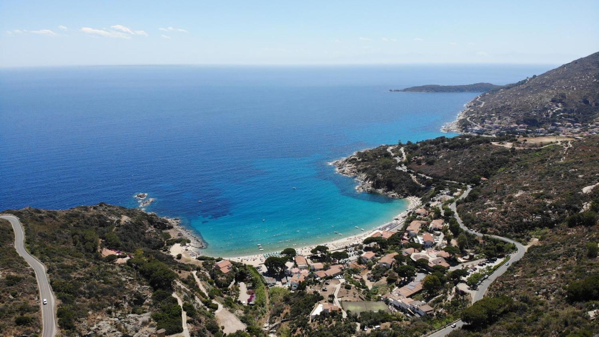 Grotta Azzurra Apartment - Cavoli - Terrazza Vista Mare, Clima E Parcheggio San Piero in Campo  외부 사진
